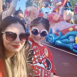 Meet your Posher, Natasha